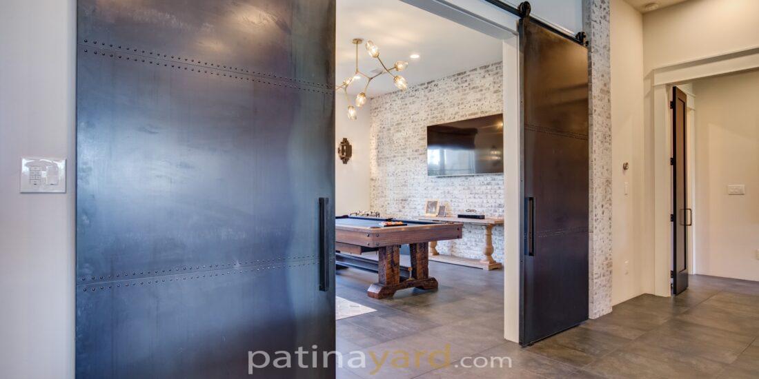 hot rolled steel double barn doors with rivets